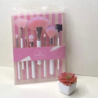 Kit de brochas profesionales ruby face