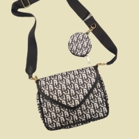 CARRIEL , INCLUYE MONEDERO