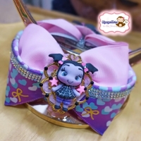 Maxilazo Temático -Vampirina