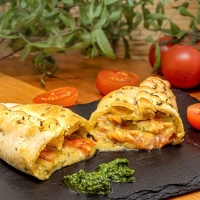 EMPANADA CAPRESE. MíNIMO 6 UNIDADES