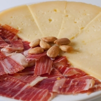 MIXTA DE JAMON Y QUESO