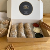 PACK PAN NUEZ/ TRILOGÍA SALSAS (PESTO, 3 QUESOS, POMODORO ALBAHACA)