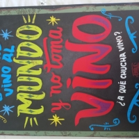 Si usted vino al Mundo y no toma vino a q vino 30 x 25 cm