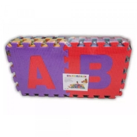 PISO DE GOMA EVA 26 LETRAS MIDE 29X29 CM